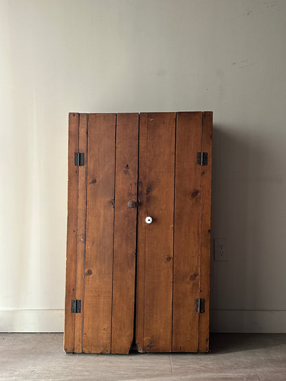 Pine cupboard