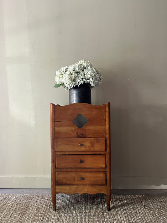 Pine stand with drawers