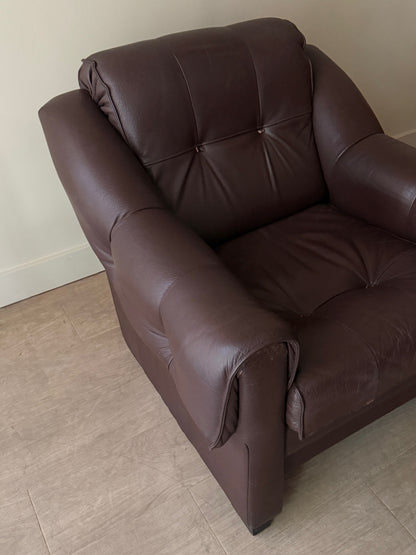 Scandinavian brown leather club chair