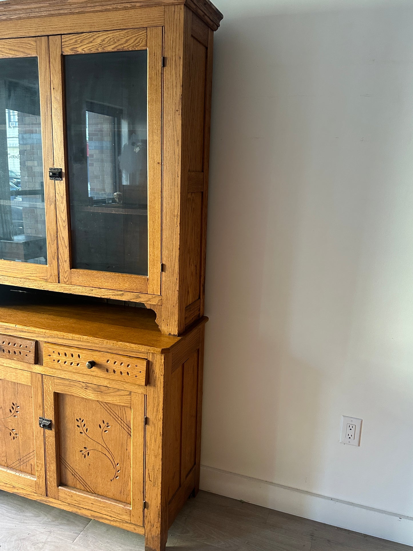 Two piece oak hutch