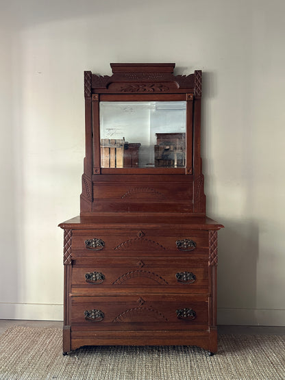 Victorian dresser w mirror