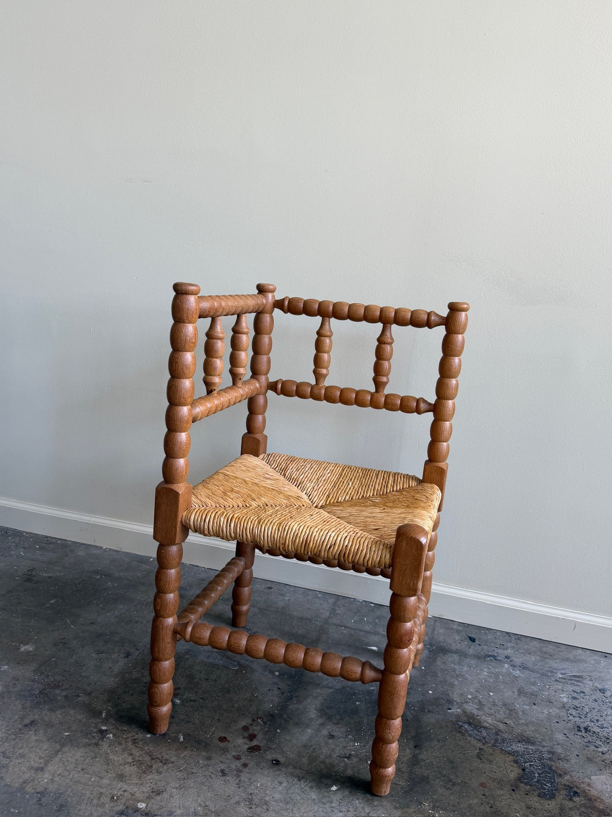 Dutch bobbin oak rush seat corner chair