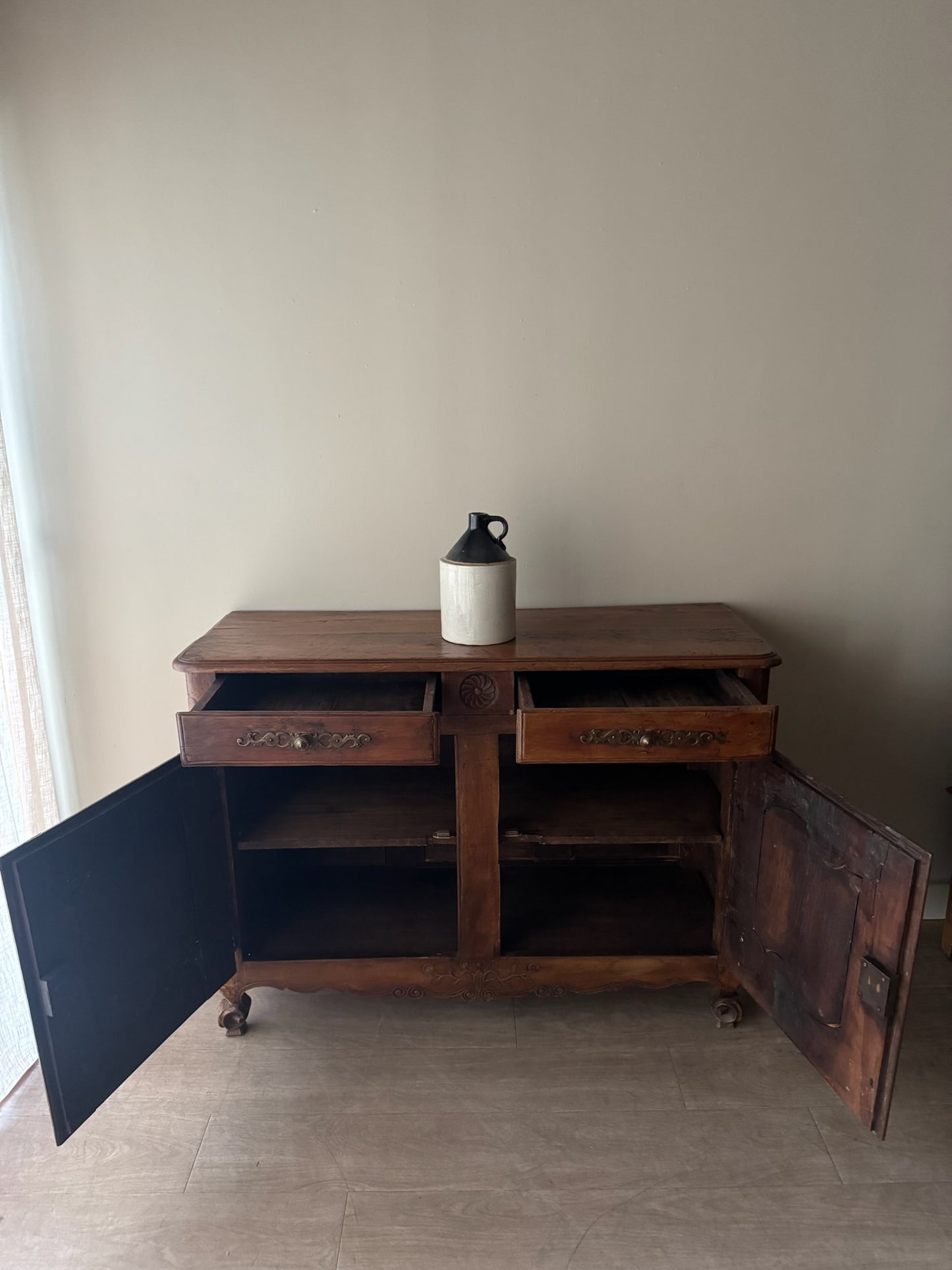 French walnut server