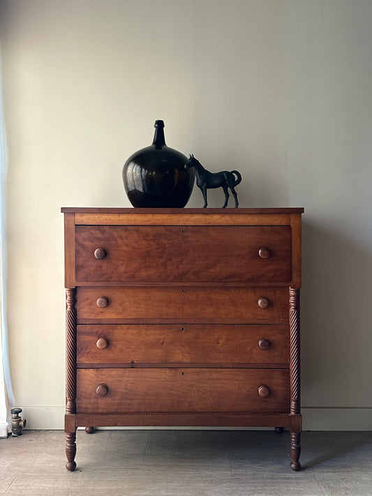 Pine empire dresser
