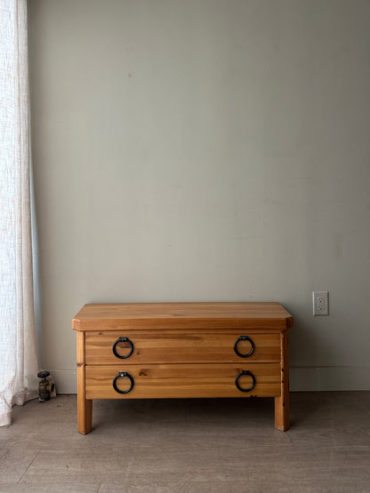 Pine entry way console