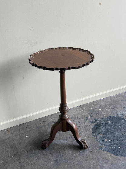 Mahogany tilt top plant stand