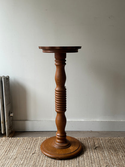 Oak pedestal