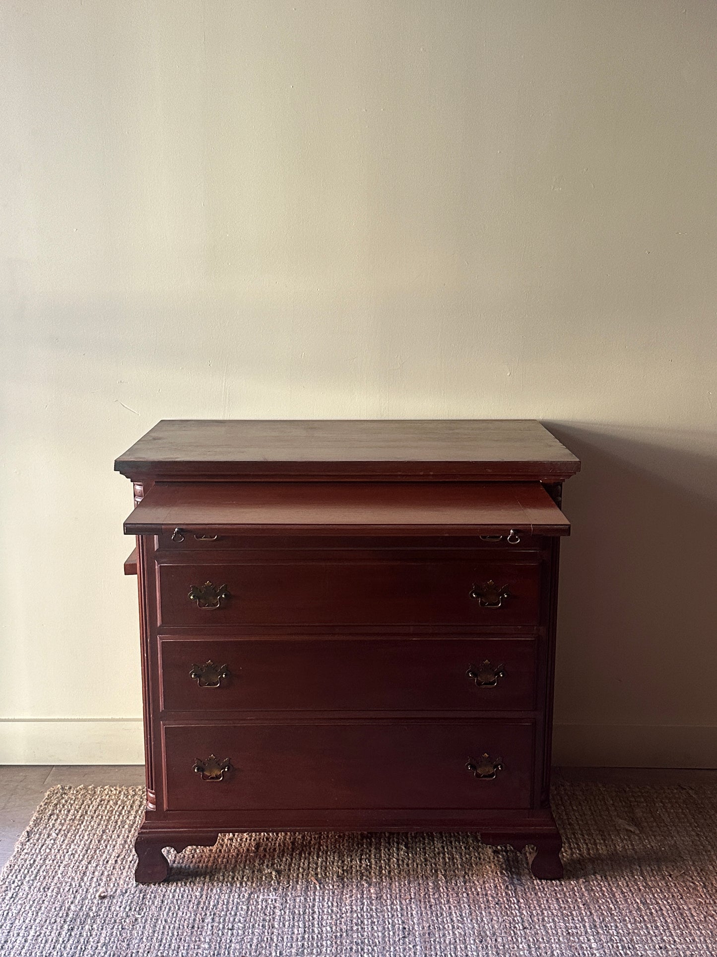 Mahogany dresser