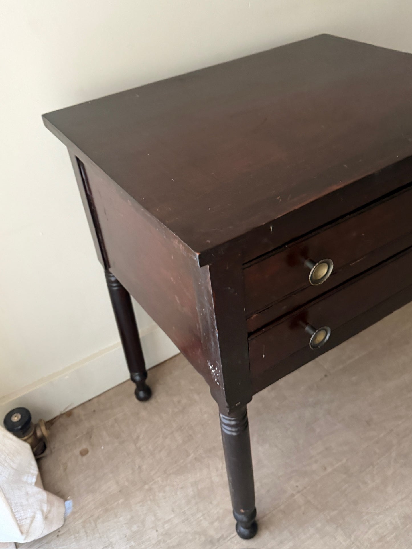 Pennsylvania Sheraton stained pine side table