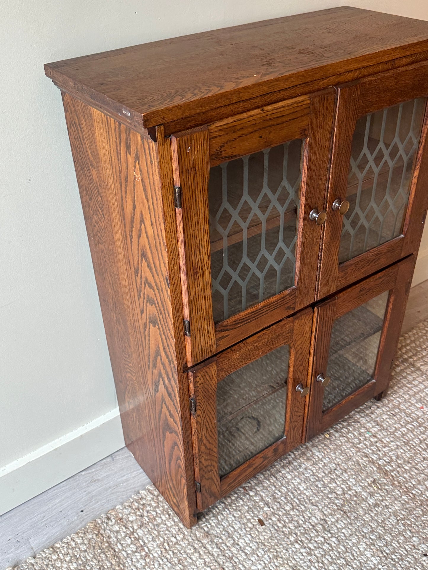 Small oak cabinet