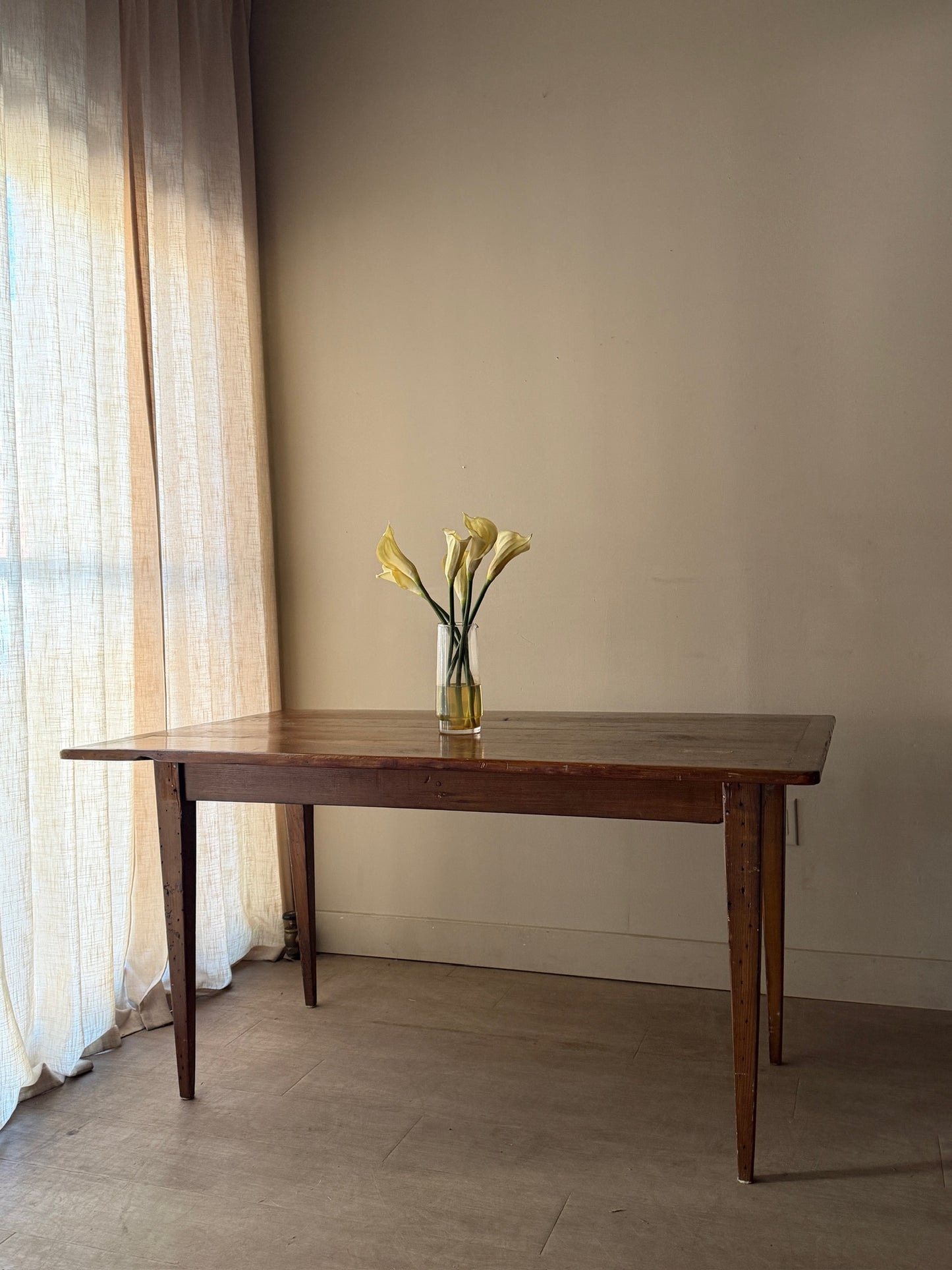 Yellow pine farmhouse table