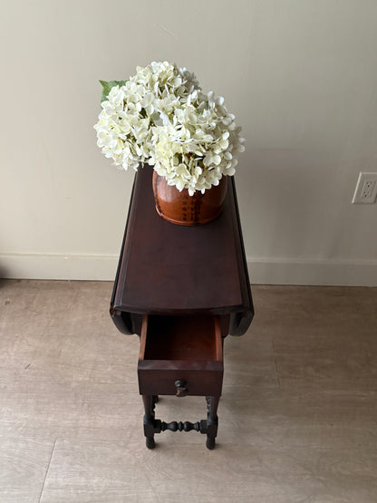 William & Mary mahogany drop leaf table