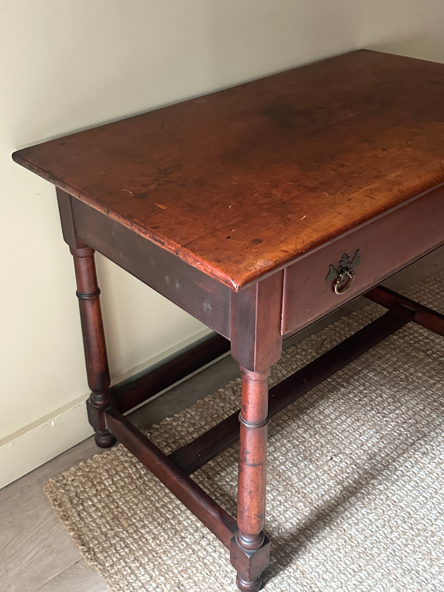 Pine desk