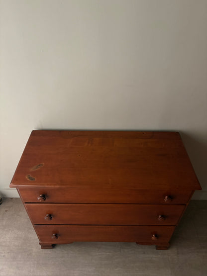 Maple 3 drawer dresser