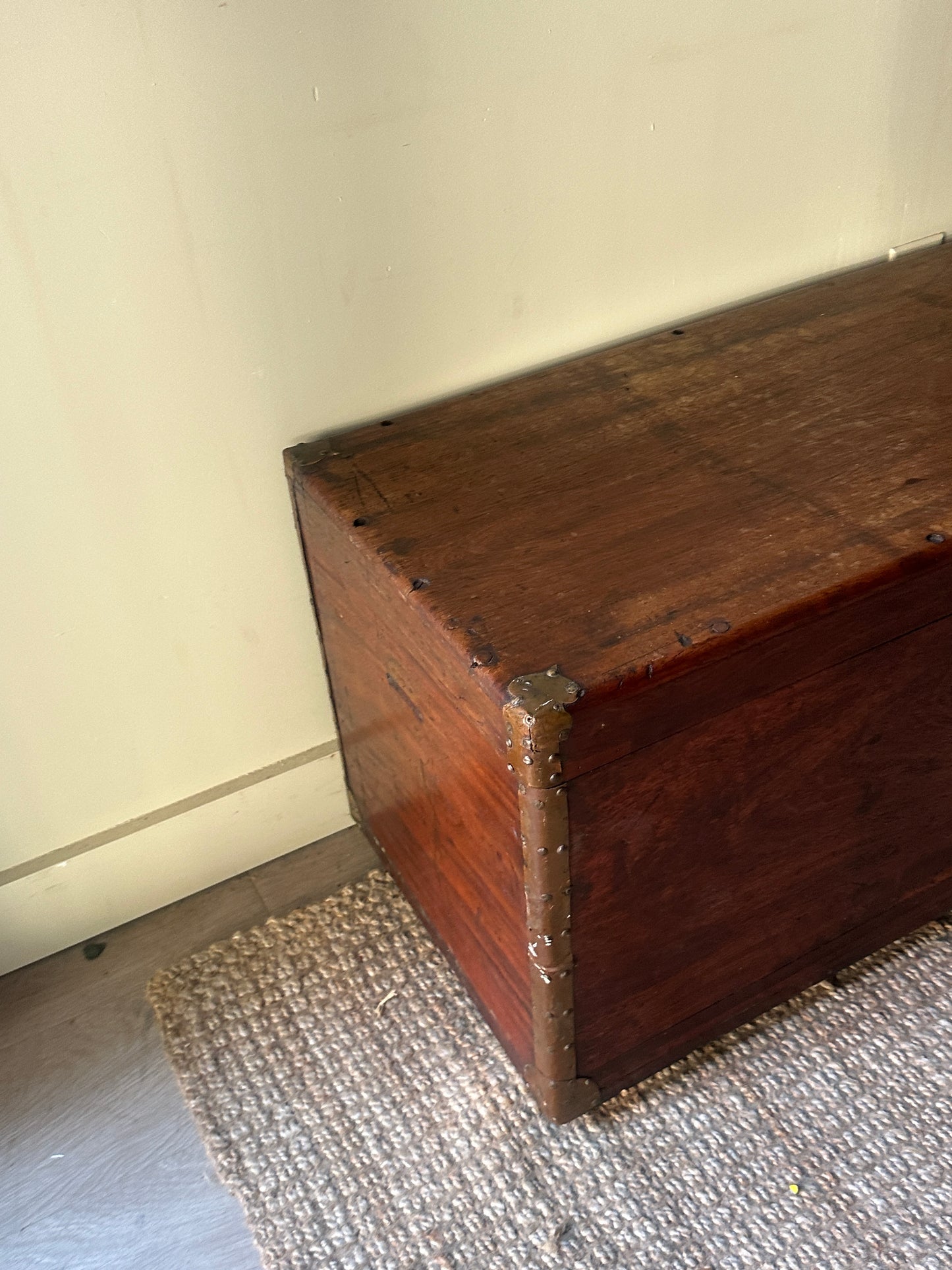 Pine chest