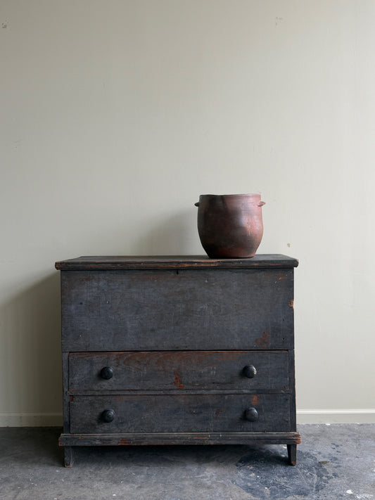 Painted pine mule chest