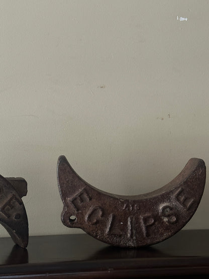 Crescent windmill weights