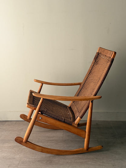 Twisted cord rocking chair