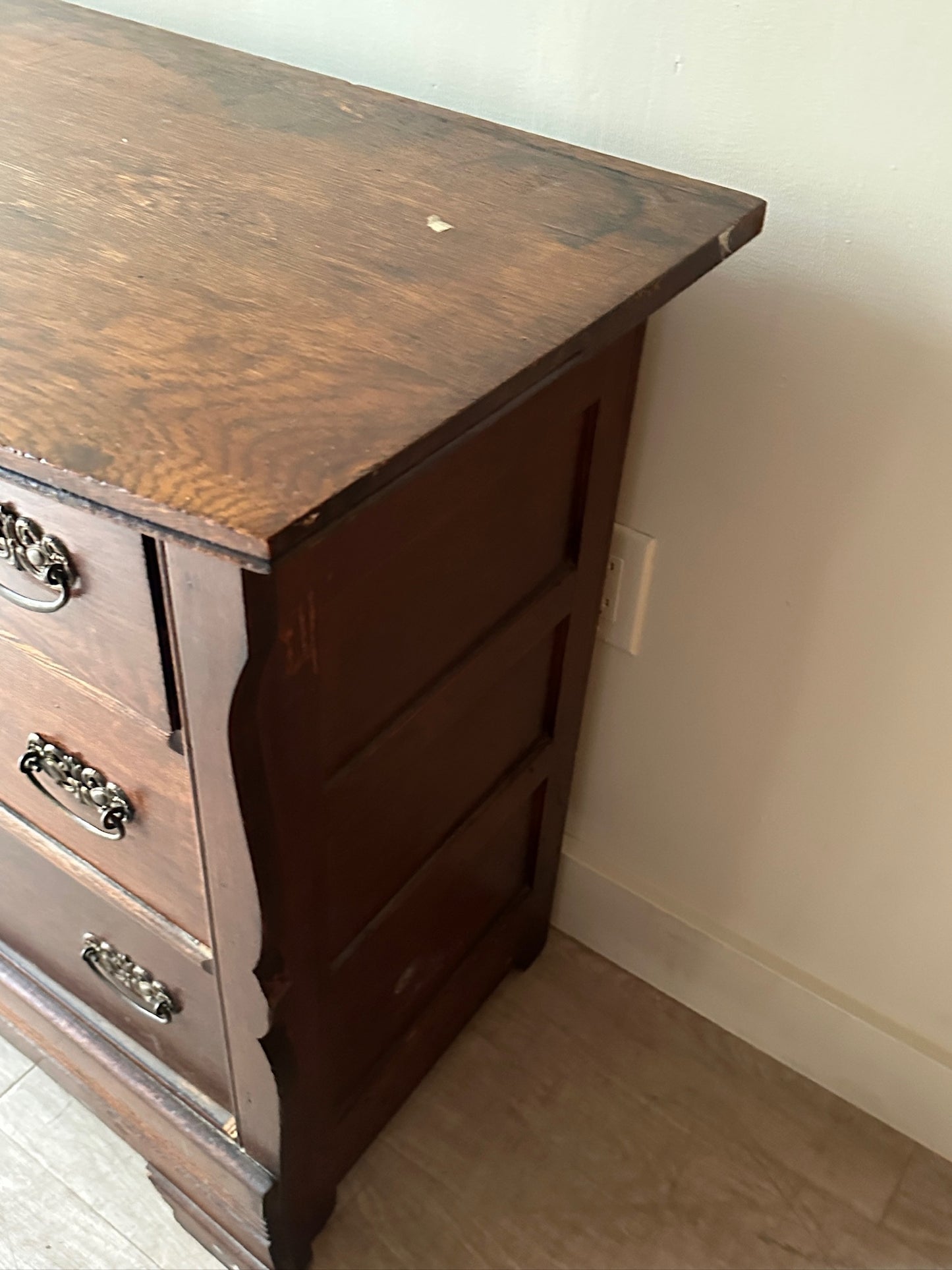 Oak 3 drawer dresser