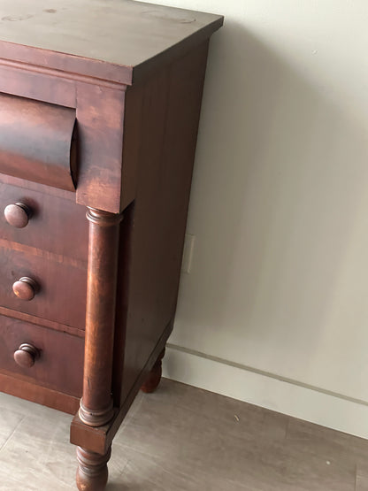 Mahogany federal dresser