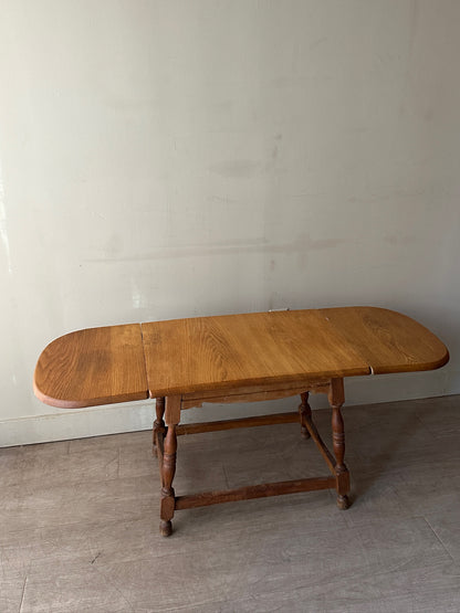 Henning Kjaernulf drop leaf side table