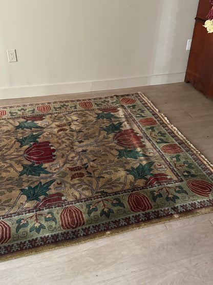 Northern Indian Arts & Crafts rug