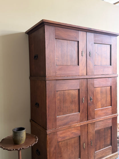 Pine three-piece linen press