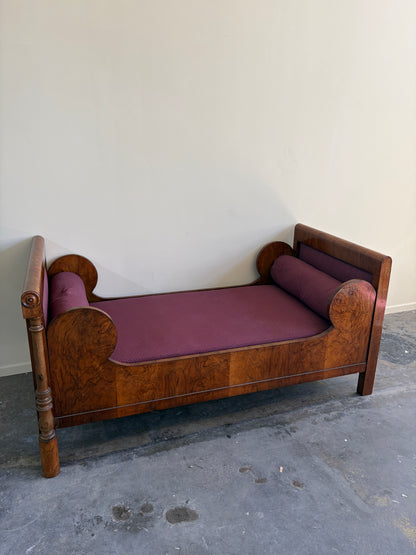 Biedermeier Circassian Walnut Daybed