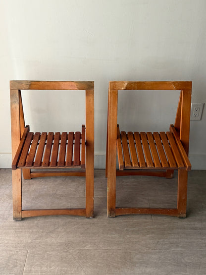 Pair of folding chairs