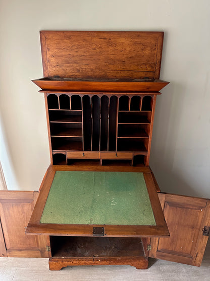 Pine Secretary Hutch