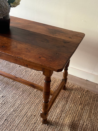 19th c. Sheraton tavern table