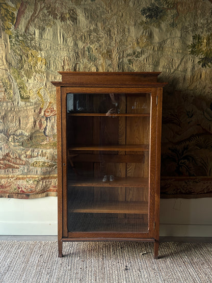 Oak hutch