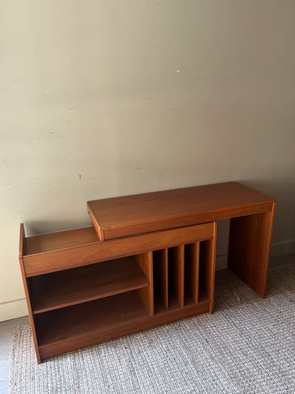 Expanding teak credenza