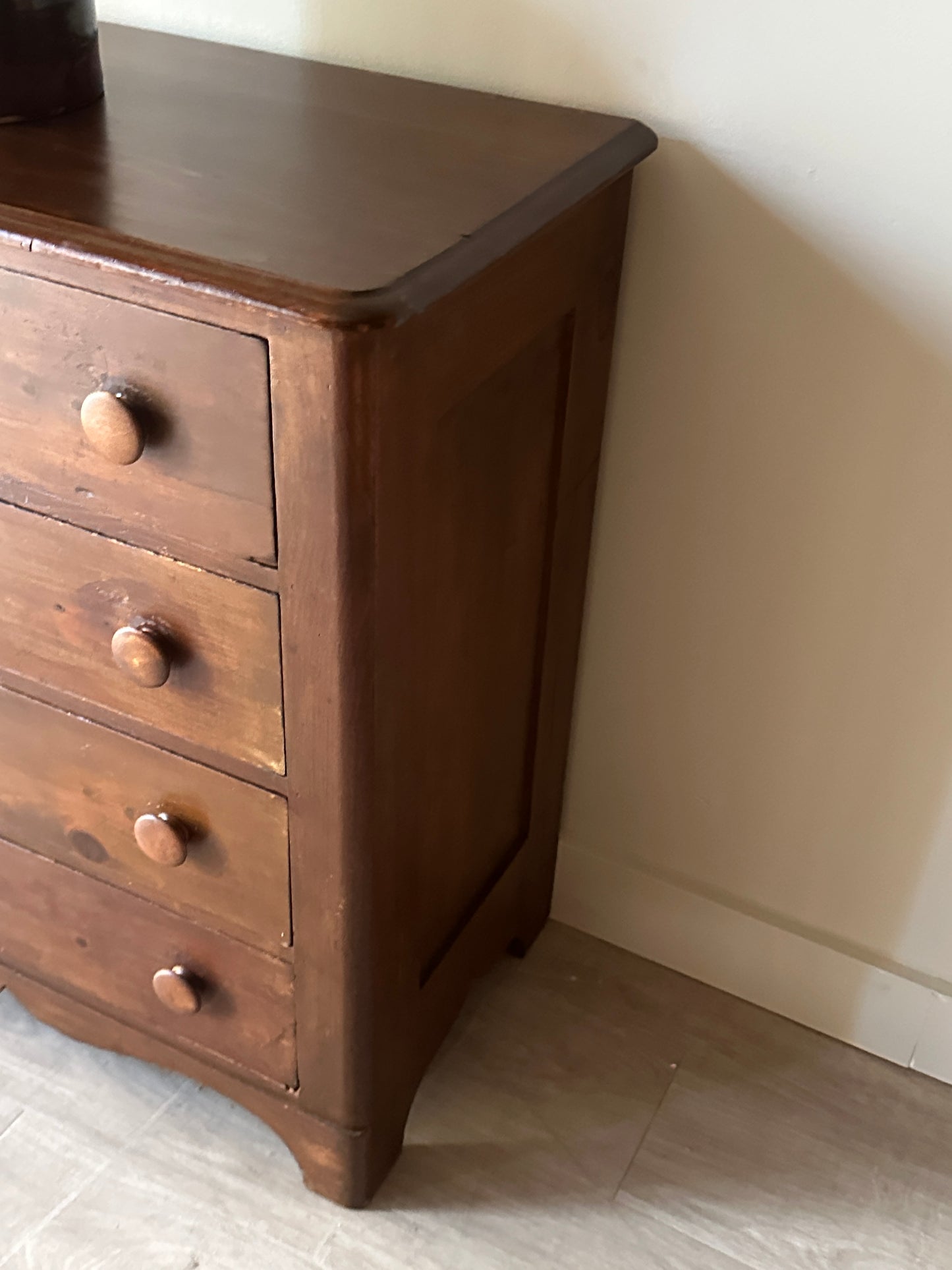 Dark pine dresser