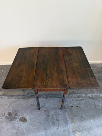 Pennsylvania Sheraton Walnut Six-Leg Drop Leaf Table