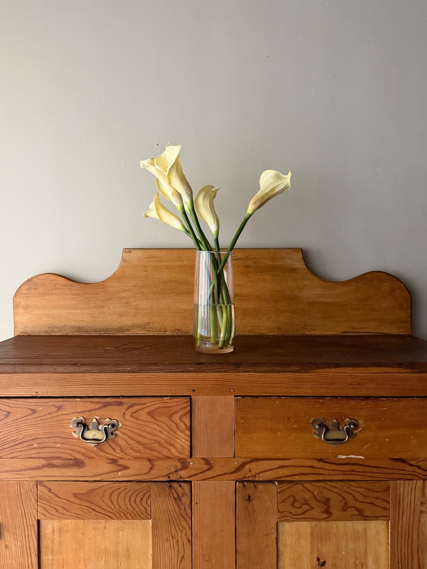 Federal pine jelly cupboard