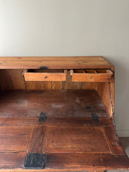 Danish secretary cabinet