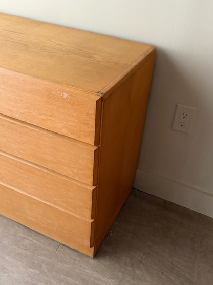Vitre Danish oak dresser