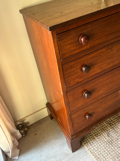 Pine dresser