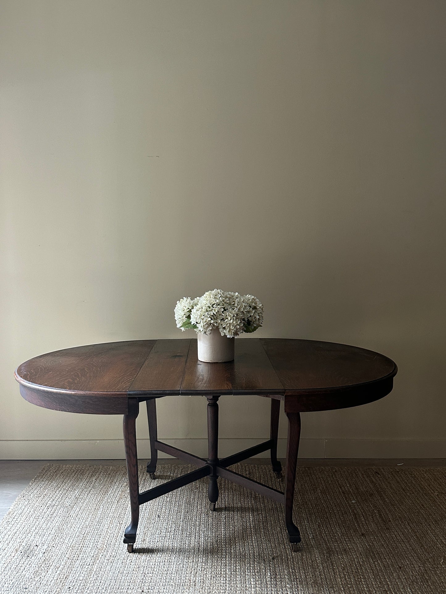 Pine dining table w leaves