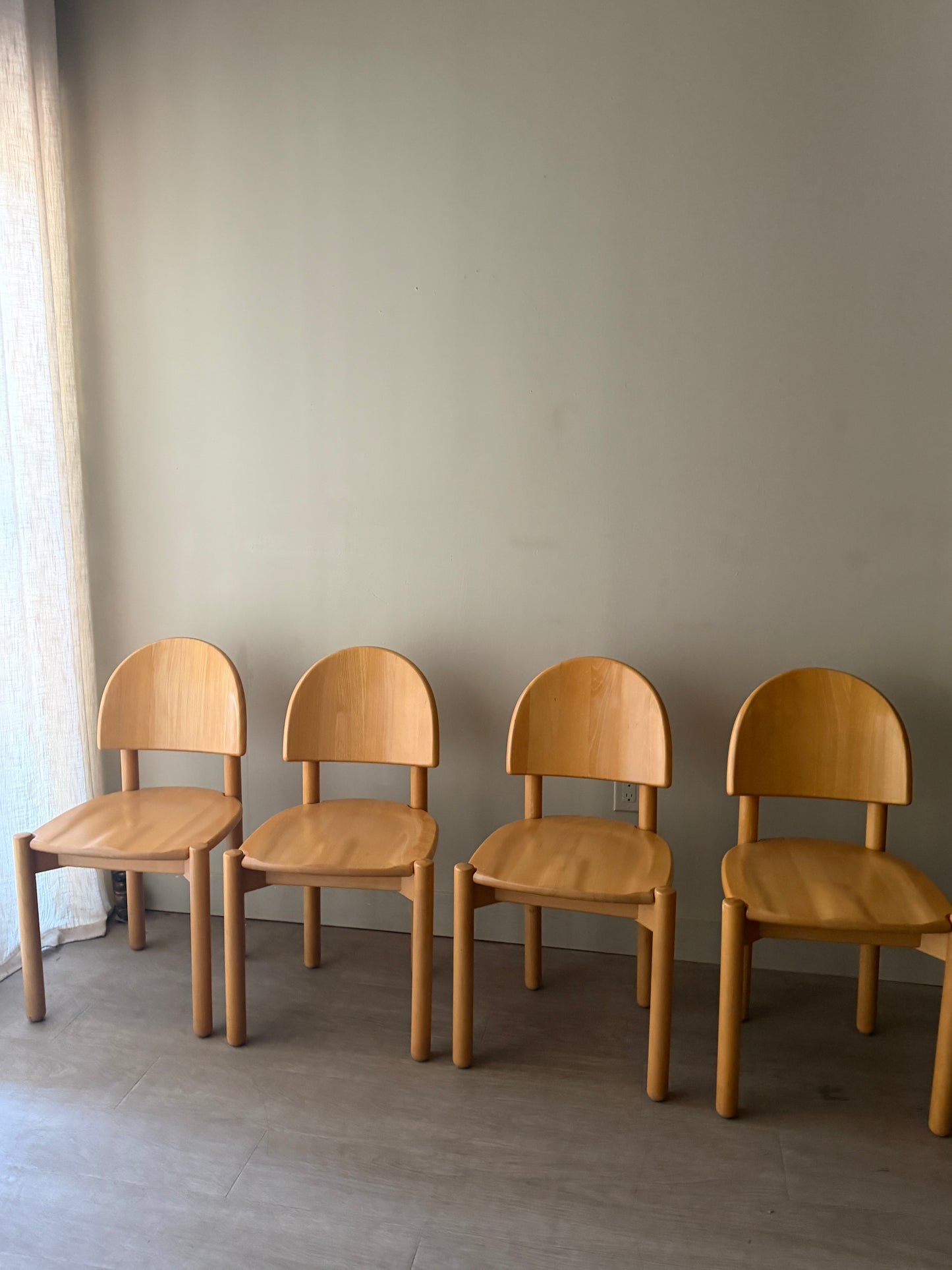 Set of 4 Rainer Daumiller dining chairs