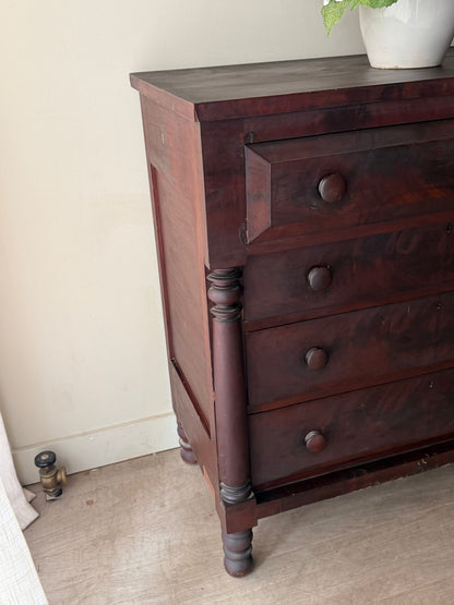 Mahogany federal dresser