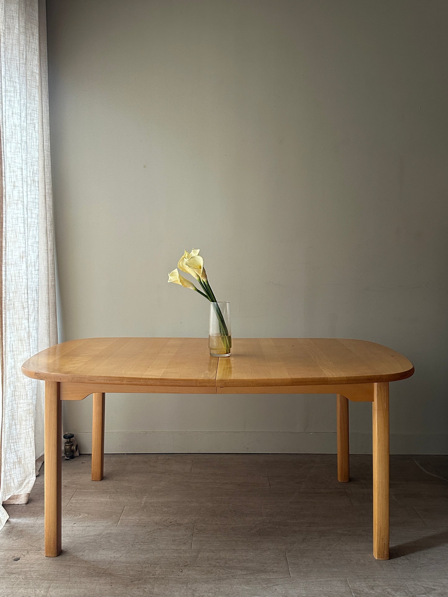 Pine dining table