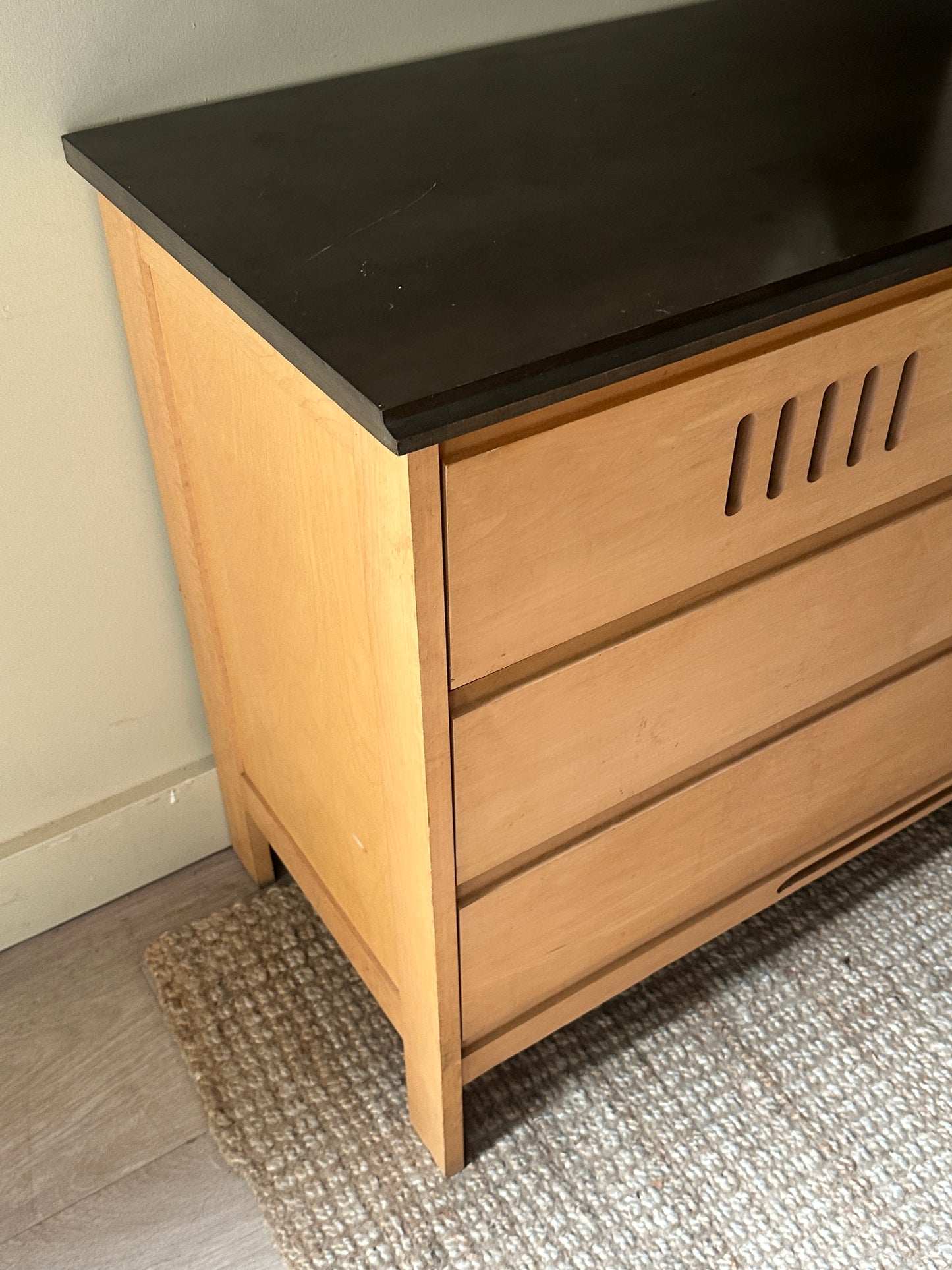 Oak dresser with dark stained top