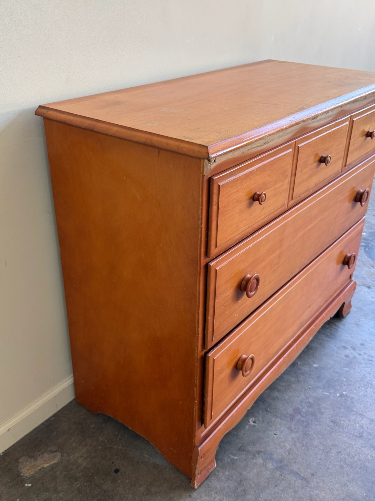 Sumter maple dresser