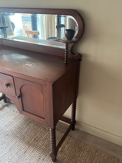 Bobbin leg pine server