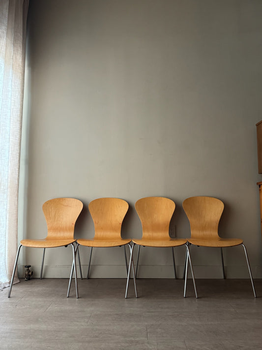 Knoll Studio Sprite Chairs by Ross Lovegrove. Sold in pairs.