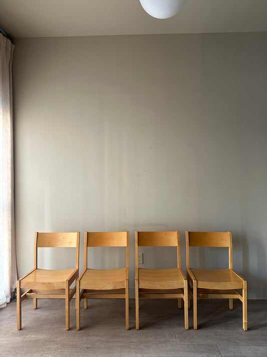 Set of 4 maple dining chairs