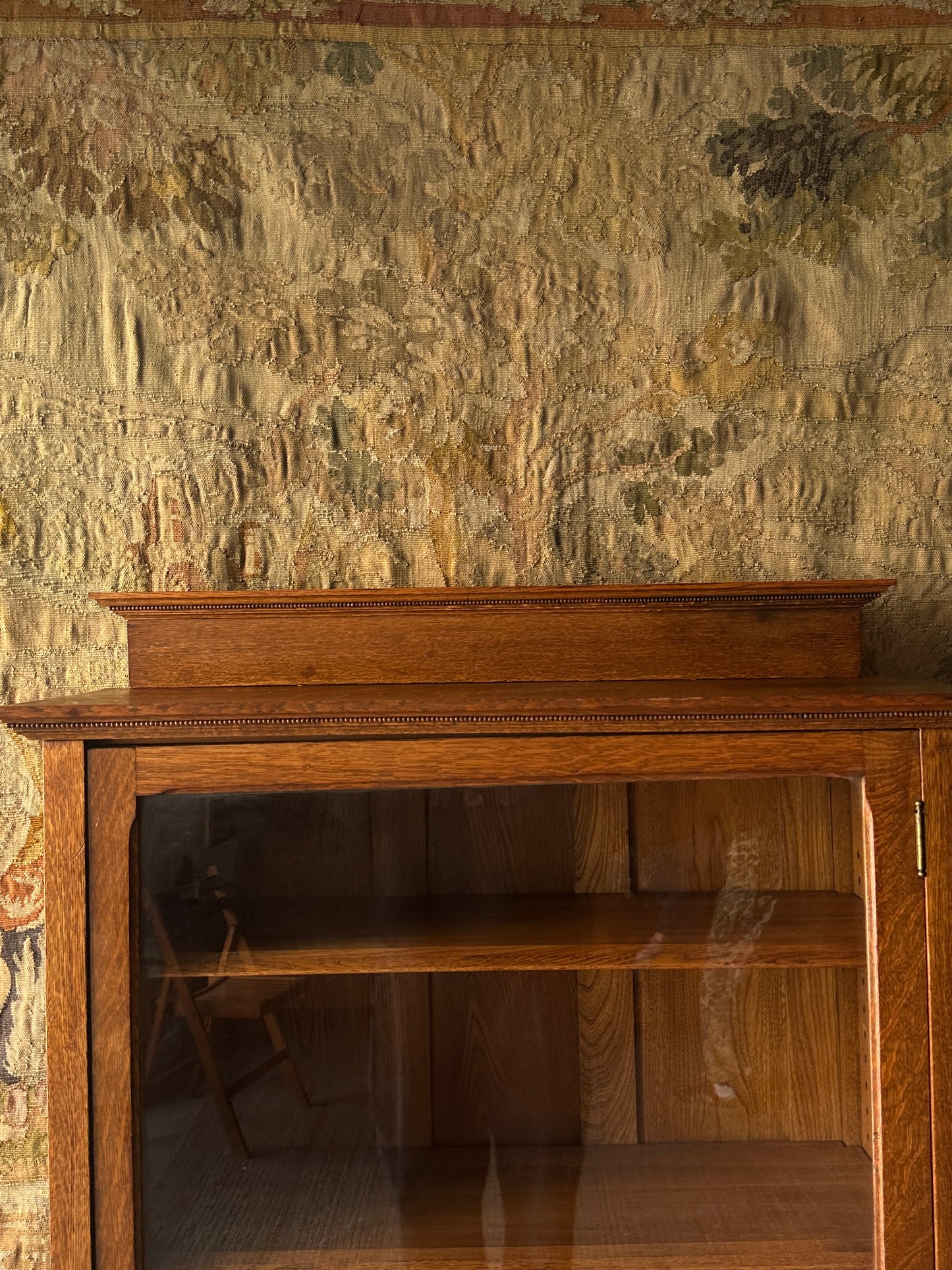 Oak hutch