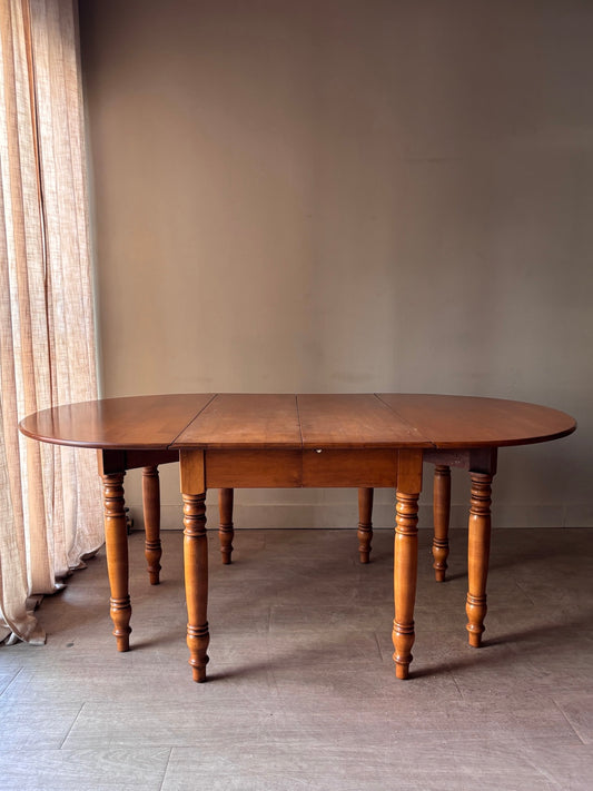 Maple drop leaf gate leg dining table with leaves